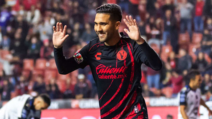 Emanuel Reynoso