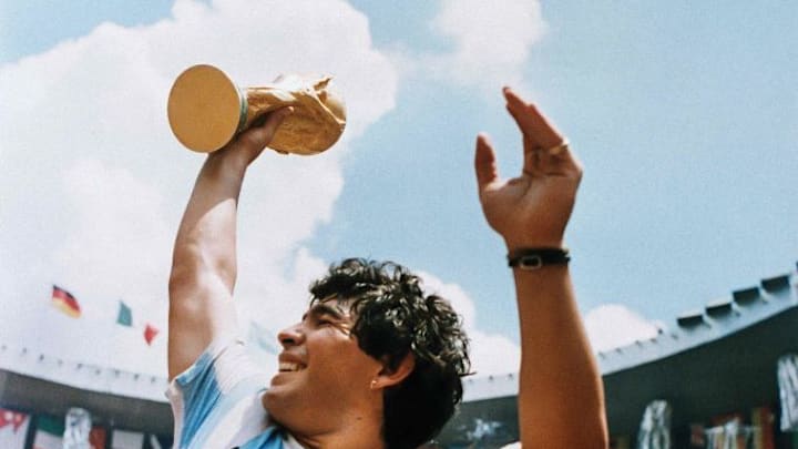 TOPSHOT-WORLD CUP-1986-MARADONA