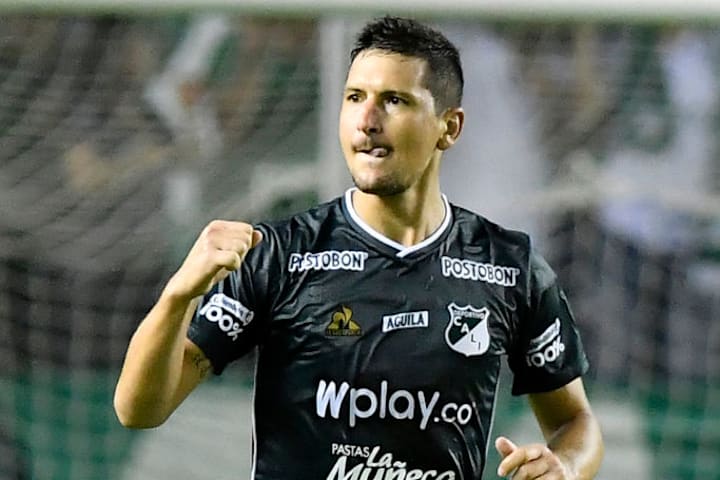 Guillermo Burdisso foi bem no jogo de ida das oitavas de final da Sul-Americana.
