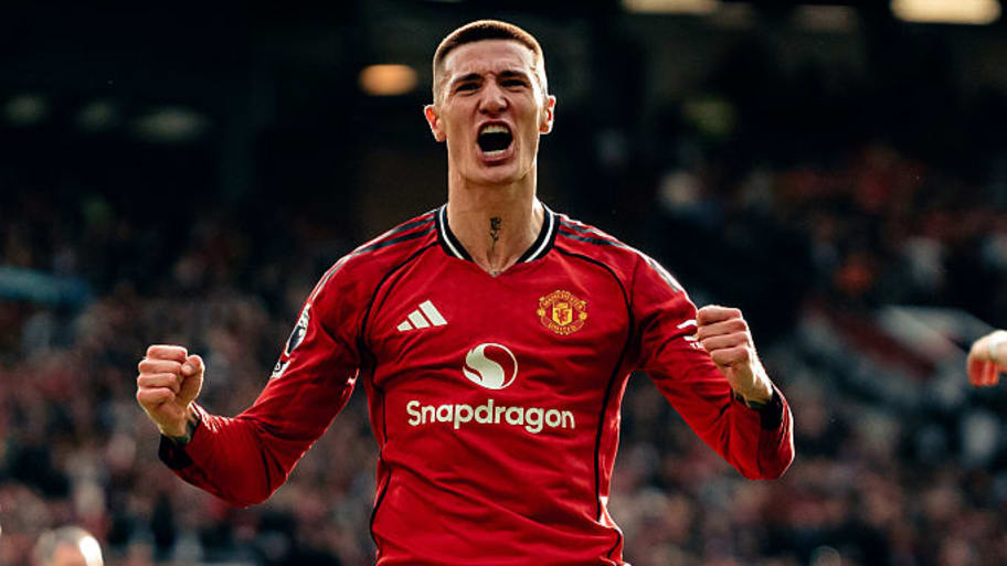 Benjamin Šeško celebrating.