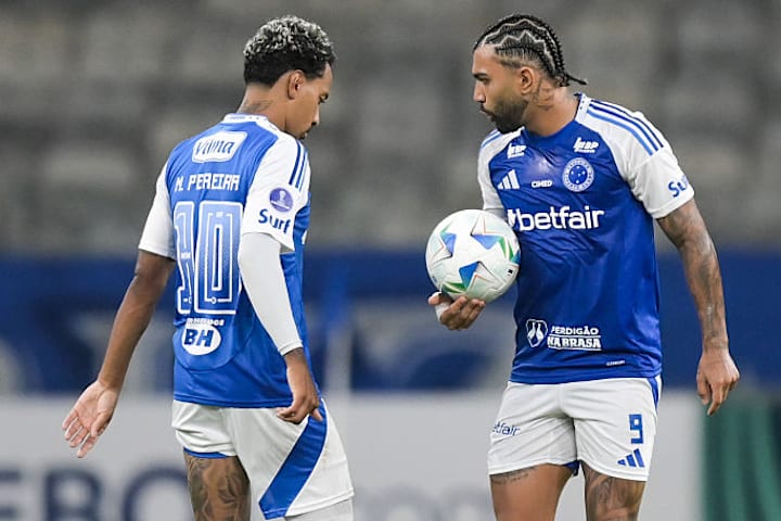 Gabriel Barbosa, Matheus Pereira