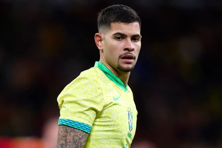Bruno Guimarães, volante da Seleção Brasileira