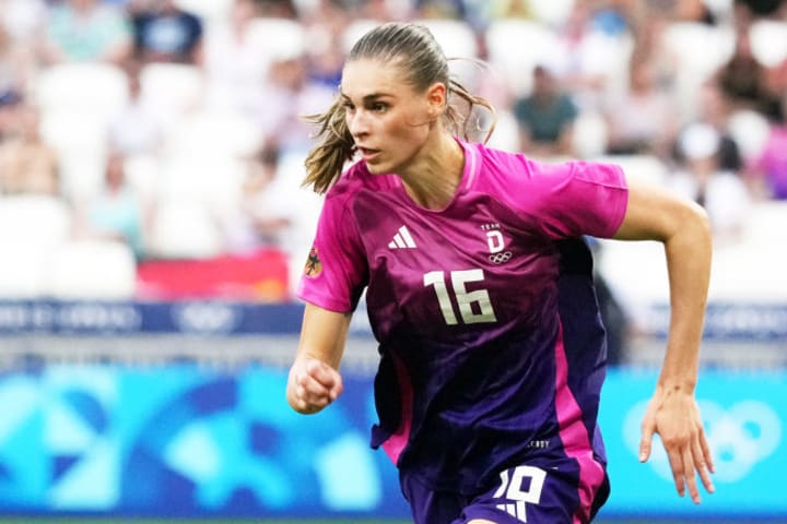Jule Brand