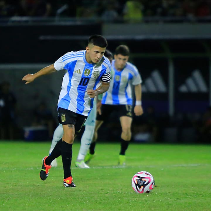 Thiago Almada