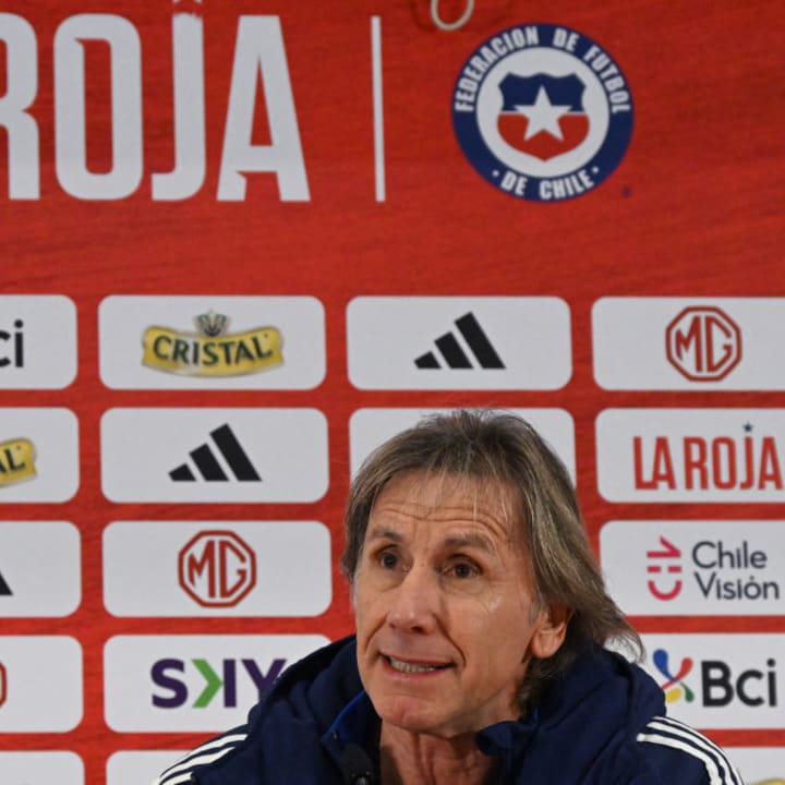 FBL-CHI-FRIENDLY-MATCHES-GARECA-PRESSER