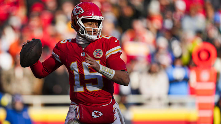 Patrick Mahomes suffered a left knee injury in the Chiefs’ loss to the Chargers. Patrick Mahomes suffered a left knee injury in the Chiefs’ loss to the Chargers.