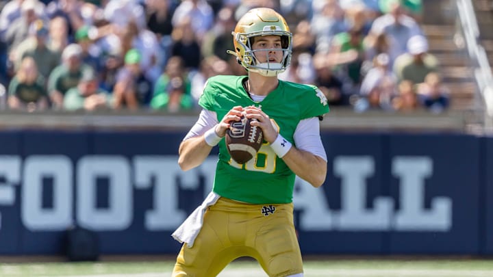 Former Notre Dame QB Steve Angeli has committed to Syracuse in the transfer portal. Former Notre Dame QB Steve Angeli has committed to Syracuse in the transfer portal.