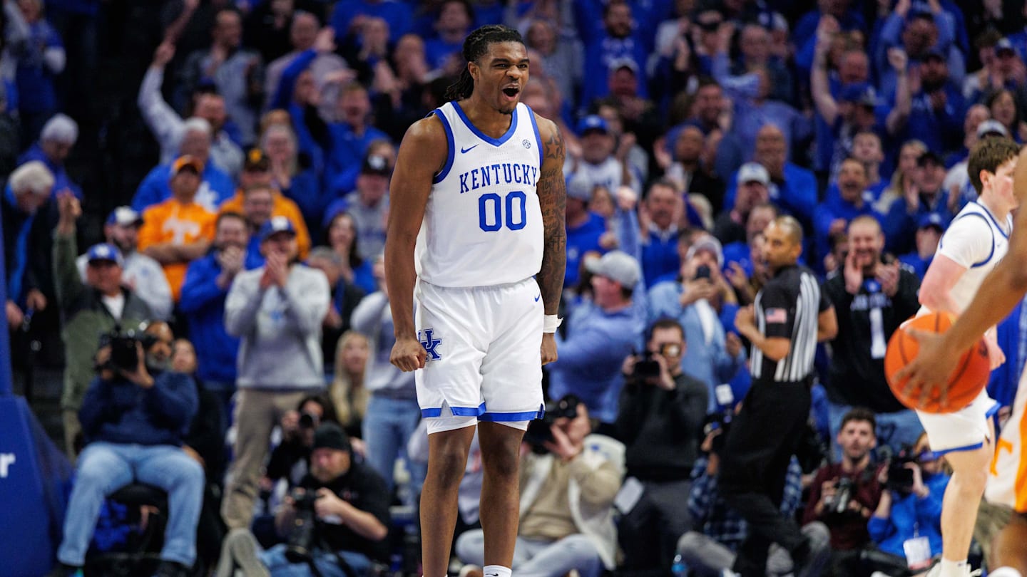 Kentucky Oweh Named SEC Preseason Player of Year