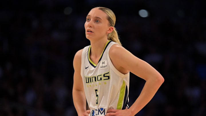 Sep 7, 2025; Los Angeles, California, USA; Dallas Wings guard Paige Bueckers (5) looks on during the first half against the Los Angeles Sparks at Crypto.com Arena. Mandatory Credit: Jayne Kamin-Oncea-Imagn Images Sep 7, 2025; Los Angeles, California, USA; Dallas Wings guard Paige Bueckers (5) looks on during the first half against the Los Angeles Sparks at Crypto.com Arena. Mandatory Credit: Jayne Kamin-Oncea-Imagn Images