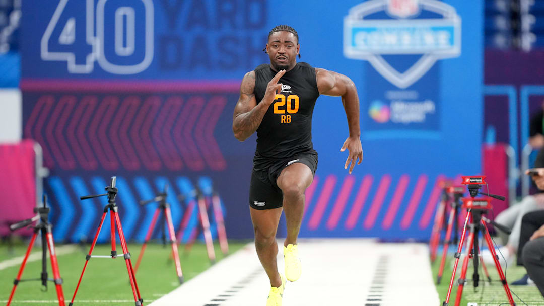 Arkansas running back Mike Washington Jr. turned in the fastest 40-yard time for backs at the combine in 4.33 seconds.