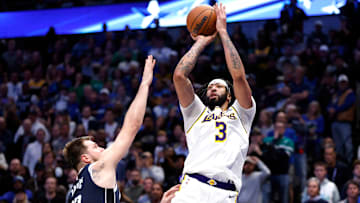Los Angeles Lakers v Dallas Mavericks