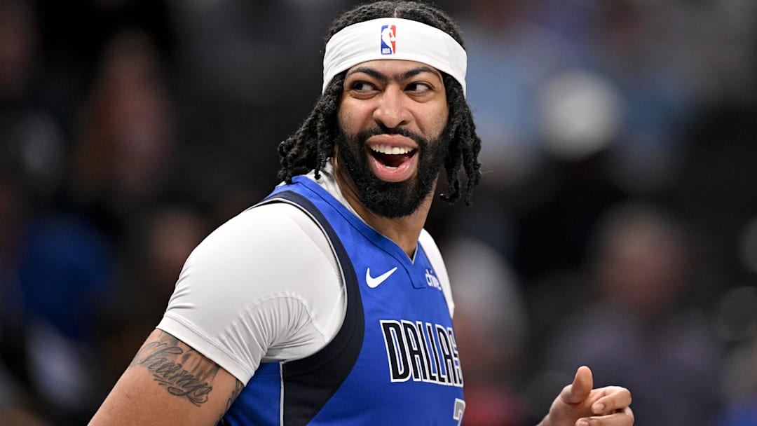 Mar 31, 2025; Dallas, Texas, USA; Dallas Mavericks forward Anthony Davis (3) during the game between the Dallas Mavericks and the Brooklyn Nets at the American Airlines Center. Mandatory Credit: Jerome Miron-Imagn Images Mar 31, 2025; Dallas, Texas, USA; Dallas Mavericks forward Anthony Davis (3) during the game between the Dallas Mavericks and the Brooklyn Nets at the American Airlines Center. Mandatory Credit: Jerome Miron-Imagn Images