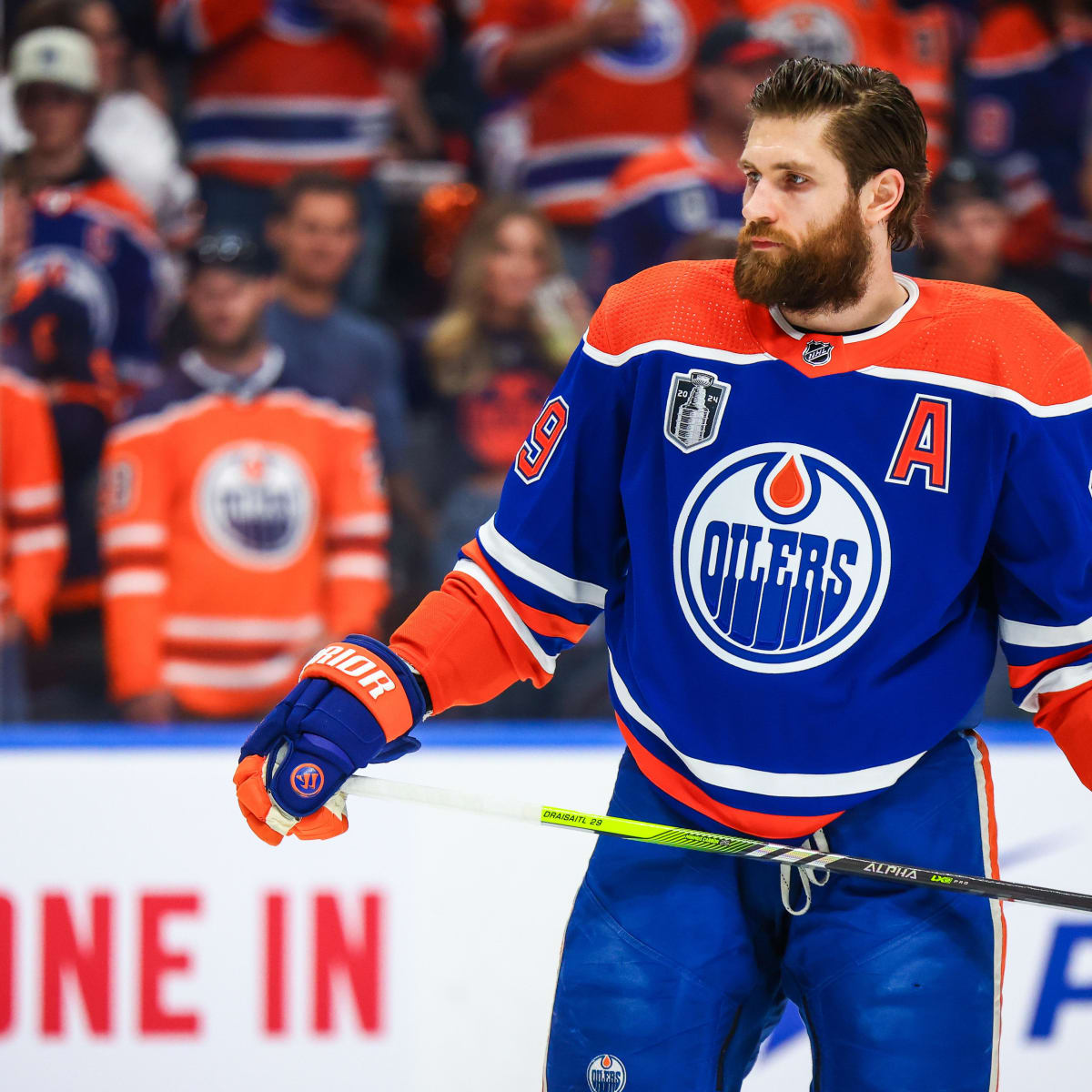 Edmonton Oilers Begin Contract Talks With Leon Draisaitl
