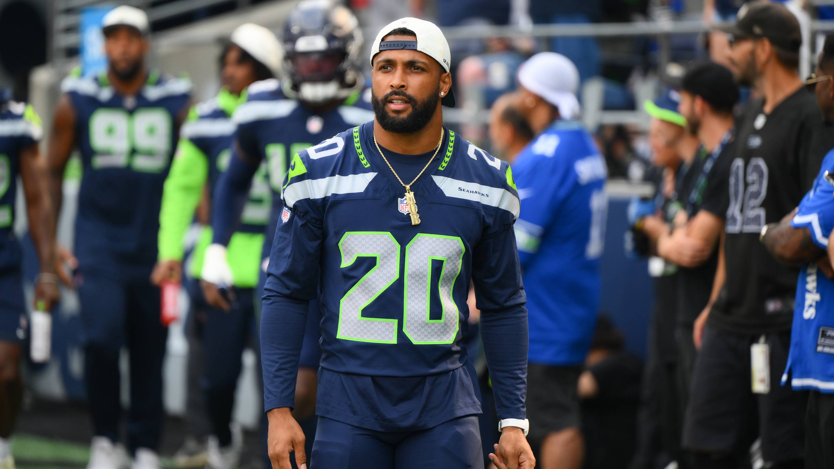 Seahawks Provide Latest Injury Updates on Julian Love, Ty Okada, Grey Zabel, More