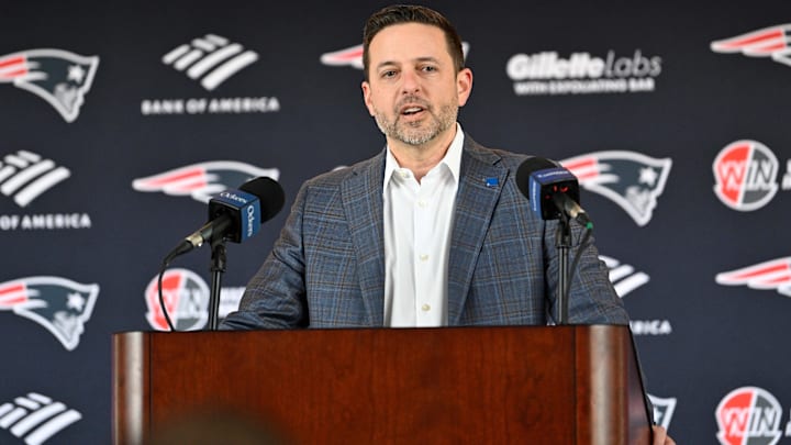 New England Patriots executive vice president of player personnel Eliot Wolf discusses the teamís recent free agent additions with the media at Gillette Stadium.