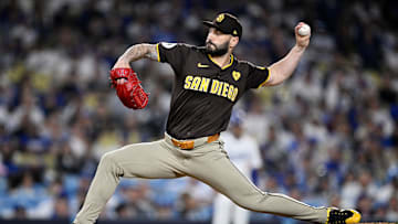 Division Series - San Diego Padres v Los Angeles Dodgers - Game 2