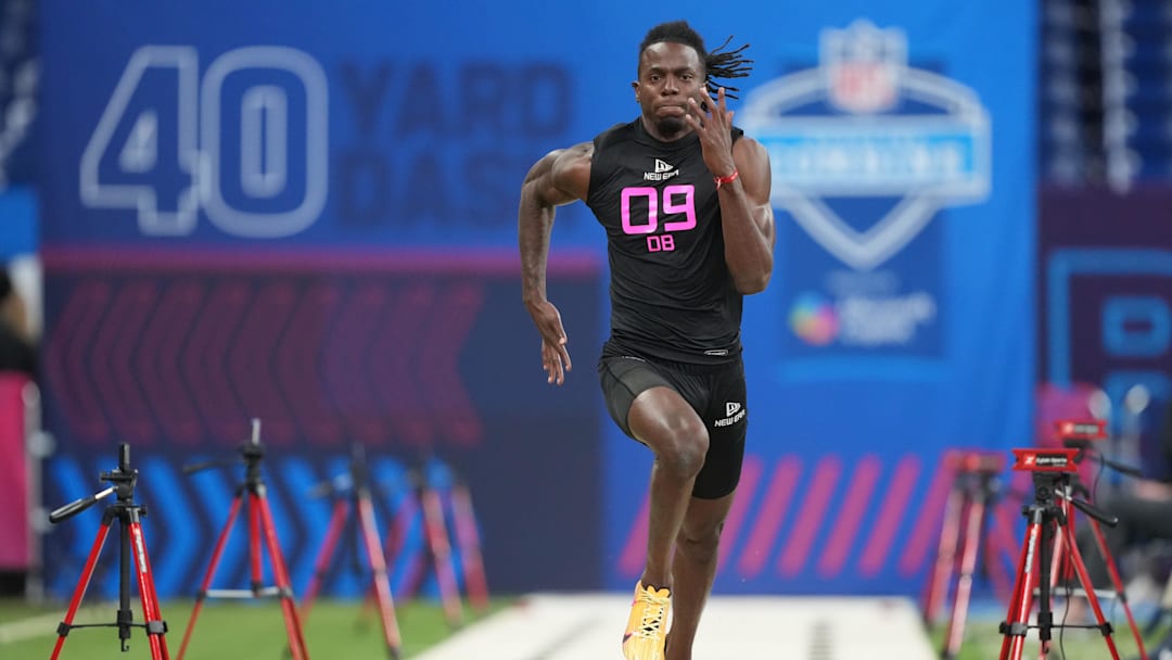 Feb 28, 2025; Indianapolis, IN, USA;  UTSA defensive back Zah Frazier (DB09) runs in the 40 yard dash during the 2025 NFL Combine at Lucas Oil Stadium. Mandatory Credit: Kirby Lee-Imagn Images