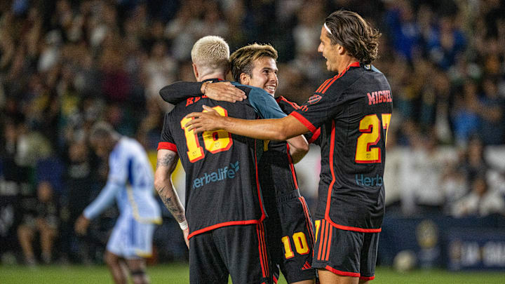 Join us for our LA Galaxy vs Vancouver Whitecaps preview, featuring key information such as team news, predicted lineups, and how to watch it on TV.