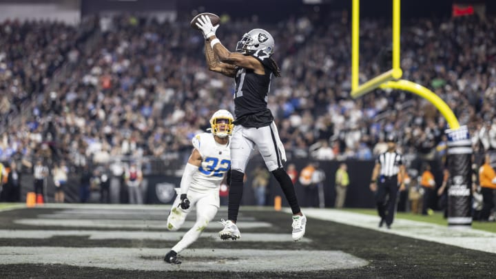 Los Angeles Chargers v Las Vegas Raiders