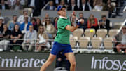 Some fans have likened Sinner, in his green-and-blue Nike outfit, to Luigi. 