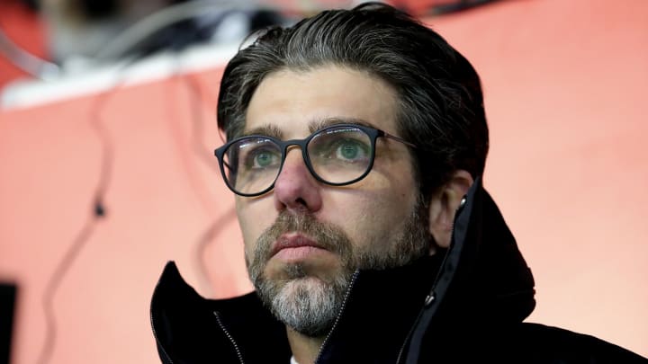 Juninho devrait partir dès le mois de janvier. Juninho devrait partir dès le mois de janvier.