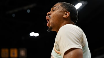 San Antonio Spurs v Golden State Warriors
