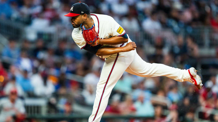 Braves update on Reynaldo Lopez is equally encouraging and bewildering