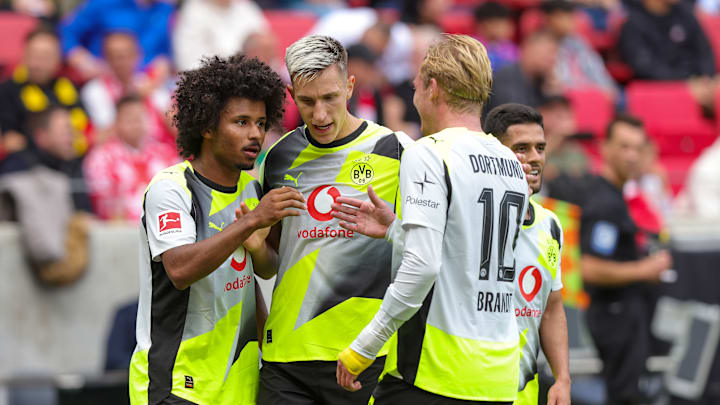 Sind Adeyemi (l.) und Schlotterbeck (m.) nur mit Ausstiegsklauseln zu halten? Sind Adeyemi (l.) und Schlotterbeck (m.) nur mit Ausstiegsklauseln zu halten?