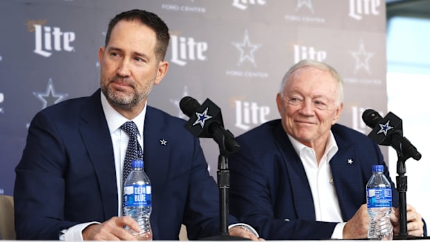 Jerry Jones and Brian Schottenheimer
