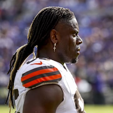 Sep 14, 2025; Baltimore, Maryland, USA; Cleveland Browns tight end David Njoku (85) after the game against the Baltimore Ravens at M&T Bank Stadium. Mandatory Credit: Peter Casey-Imagn Images