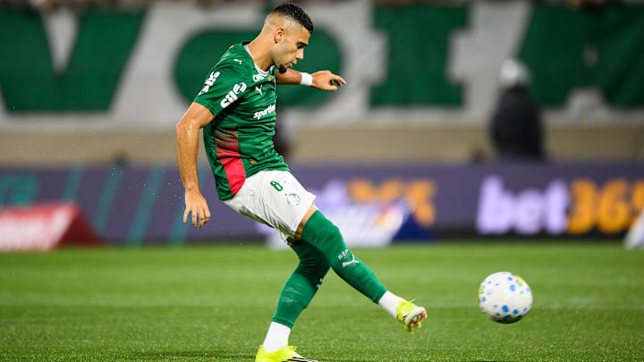 Andreas Pereira é um dos meio-campistas do Palmeiras Andreas Pereira é um dos meio-campistas do Palmeiras