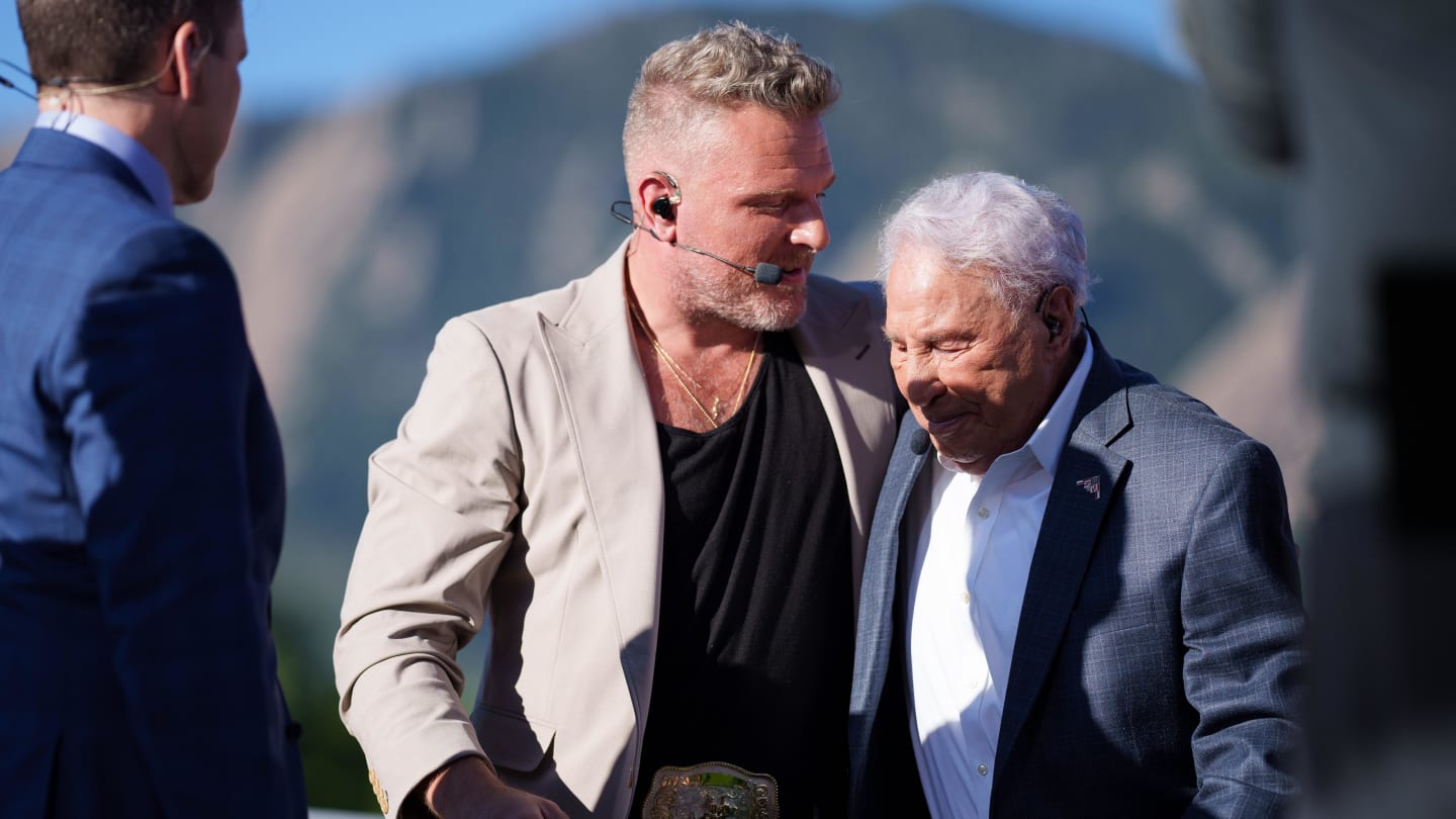 Pat McAfee, ESPN College GameDay in limbo for 2024: report