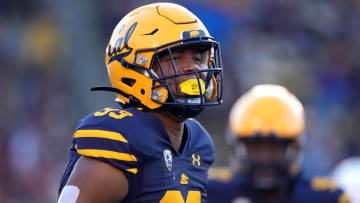 Nov 19, 2022; Berkeley, California, USA; California Golden Bears linebacker Myles Jernigan (33)