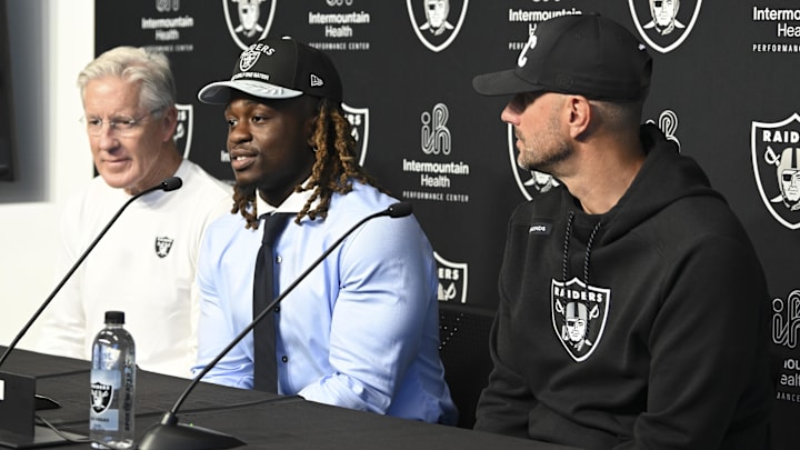 Apr 25, 2025; Henderson, NV, USA; (L-R) Las Vegas Raiders head coach Pete Carroll, Ashton Jeanty and general manager John Spytek during a news conference introducing Jeanty as the first round draft pick in the 2025 NFL Draft at Intermountain Health Performance Center. Mandatory Credit: Candice Ward-Imagn Images Apr 25, 2025; Henderson, NV, USA; (L-R) Las Vegas Raiders head coach Pete Carroll, Ashton Jeanty and general manager John Spytek during a news conference introducing Jeanty as the first round draft pick in the 2025 NFL Draft at Intermountain Health Performance Center. Mandatory Credit: Candice Ward-Imagn Images