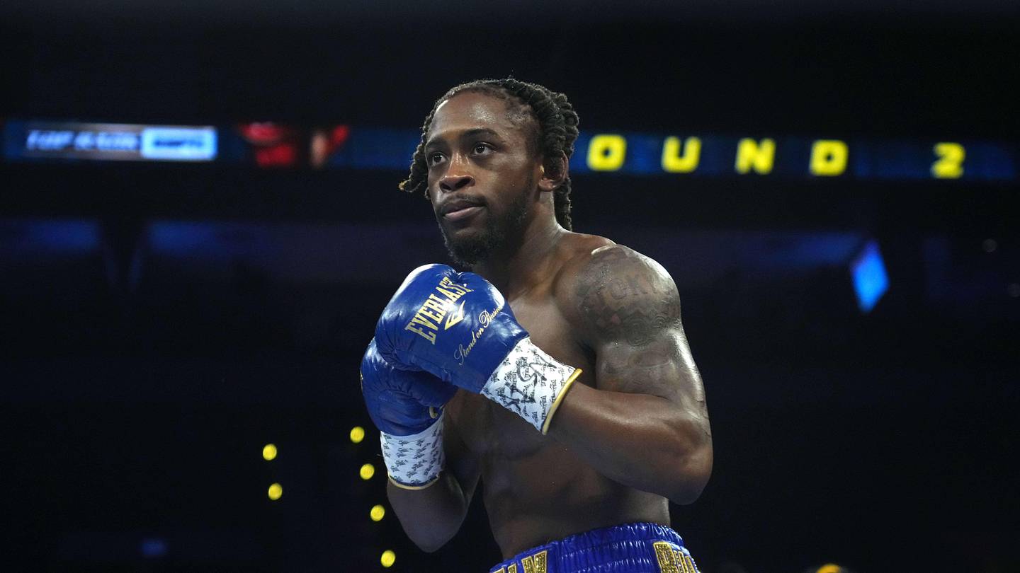 Keyshawn Davis Stops Denys Berinchyk To Win First World Title