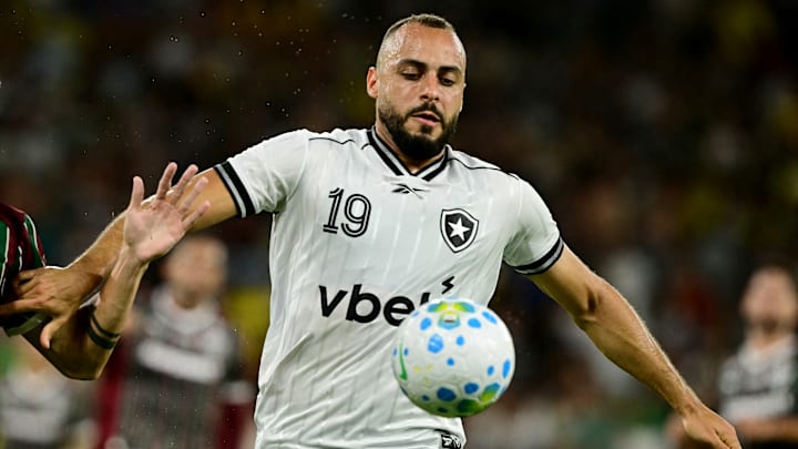 Arthur Cabral, atacante do Botafogo