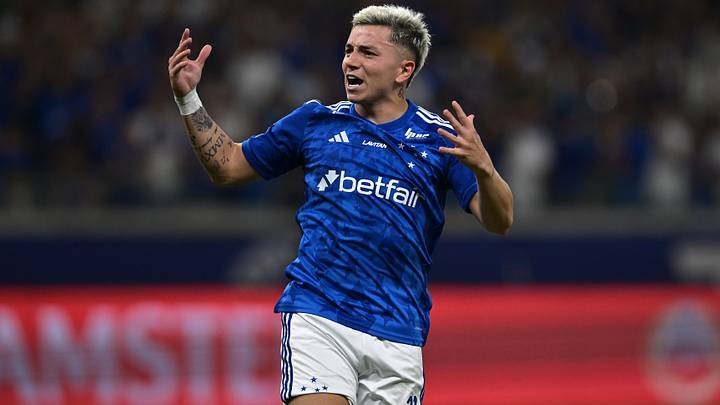 Cruzeiro v Boca Juniors - Copa CONMEBOL Sudamericana 2024