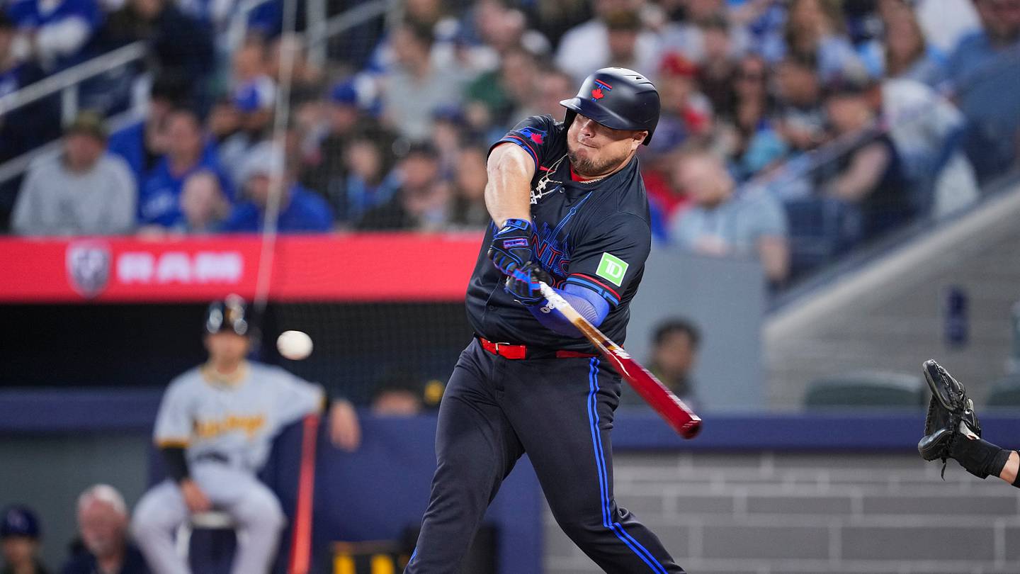 Daniel Vogelbach is doing everything he can to keep Spencer Horwitz in Triple A - Vimarsana News