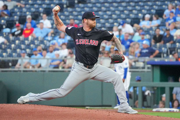 Ben Lively throws a pitch 