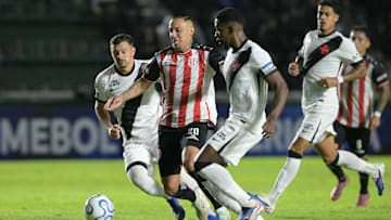Vasco empatou em 0 a 0 com o Barracas Central