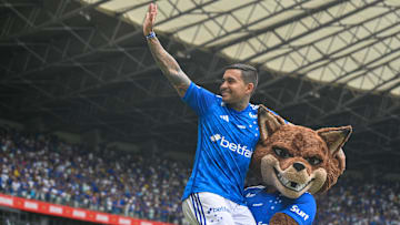 Dudu é um dos titulares do Cruzeiro para o clássico diante do Atlético-MG