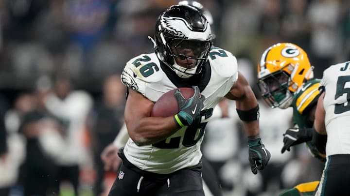 Sep 6, 2024; Sao Paulo, BRA; Philadelphia Eagles running back Saquon Barkley (26) runs during the first half against the Green Bay Packers at Neo Quimica Arena. Mandatory Credit: Kirby Lee-Imagn Images