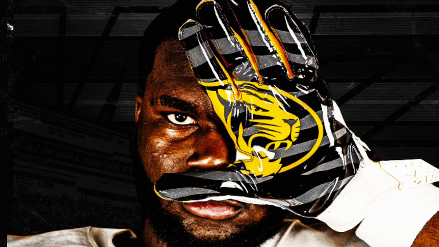 Offensive Lineman Henry Fenuku Commits to Missouri, Eighth Member of
