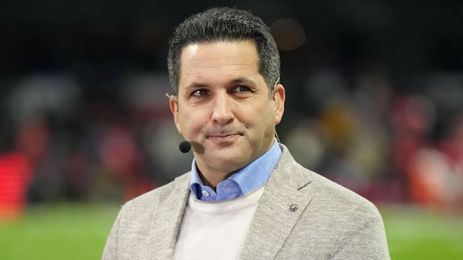 ESPN insider Adam Schefter reports on Monday Night Football. | Kirby Lee-Imagn Images