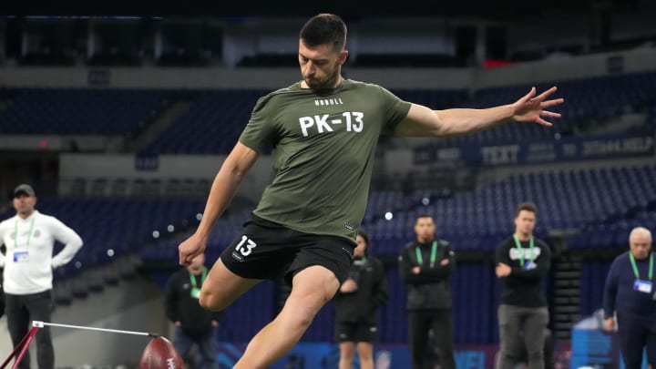 New Green Bay Packers kicker Alex Hale kicks at the Scouting Combine.