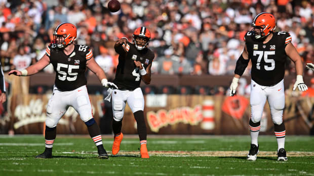 Nov 5, 2023; Cleveland, Ohio, USA; Cleveland Browns quarterback Deshaun Watson (4) throws a pass as center Ethan Pocic (55) 