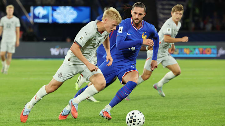 La France s'est imposée dans la douleur face à l'Islande hier (2-1) La France s'est imposée dans la douleur face à l'Islande hier (2-1)