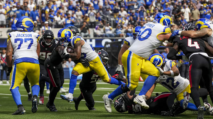 Sep 7, 2025; Inglewood, California, USA; Los Angeles Rams running back Kyren Williams (23) scores a touchtown during the second quarter at SoFi Stadium. Mandatory Credit: Kirby Lee-Imagn Images Sep 7, 2025; Inglewood, California, USA; Los Angeles Rams running back Kyren Williams (23) scores a touchtown during the second quarter at SoFi Stadium. Mandatory Credit: Kirby Lee-Imagn Images
