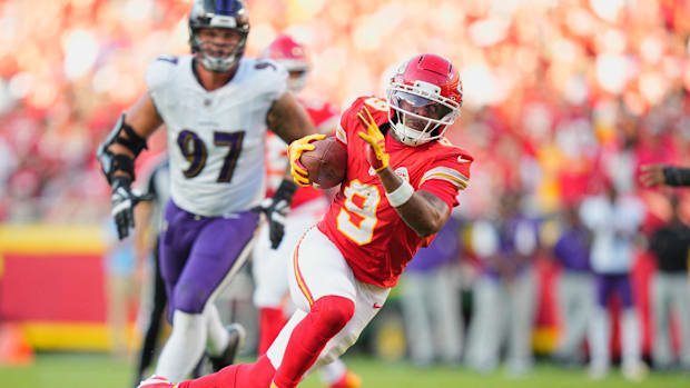 juju smith-schuste