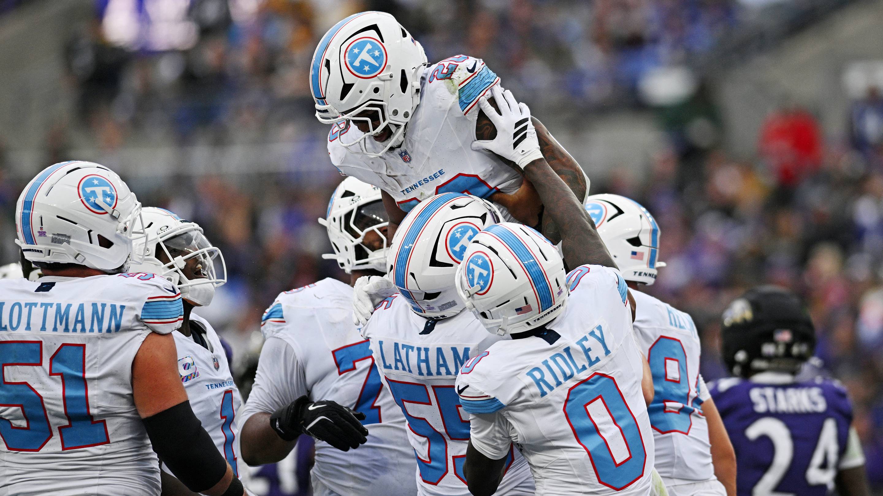 Where to Watch and 2 Things to Expect: Titans Host 0-4 Texans in Battle for First Victory